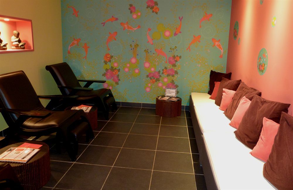 Ax Hotel Spa & Restaurant Chorges Exterior photo